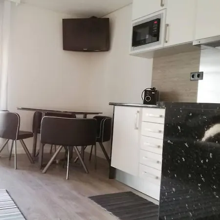 Ria Center - Right Faro