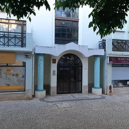 Ria Center - Right *