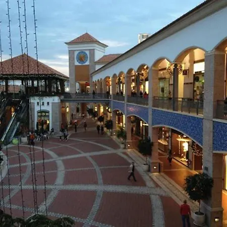 Ria Center - Right * District de Faro