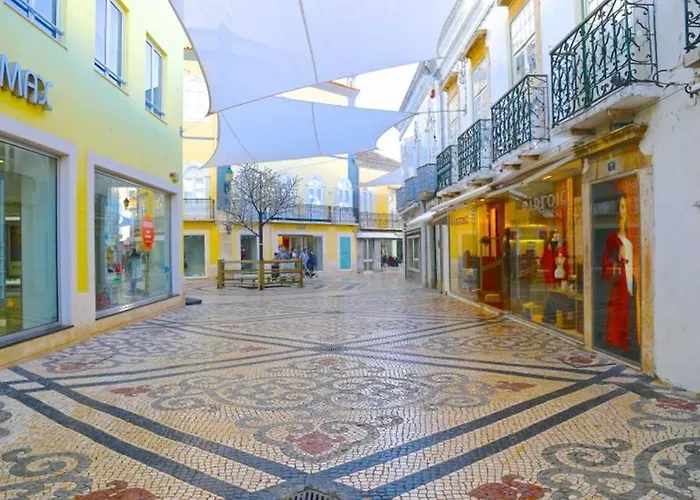 アパート Ria Center - Right ファロ