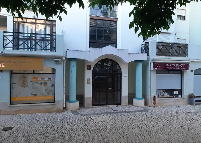 Ria Center - Right *